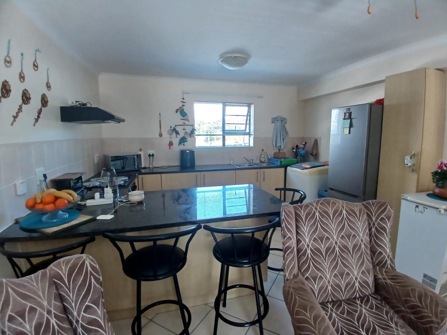 2 Bedroom Property for Sale in Hartenbos Central Western Cape